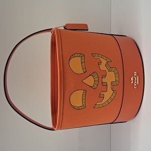 Coach Halloween basket